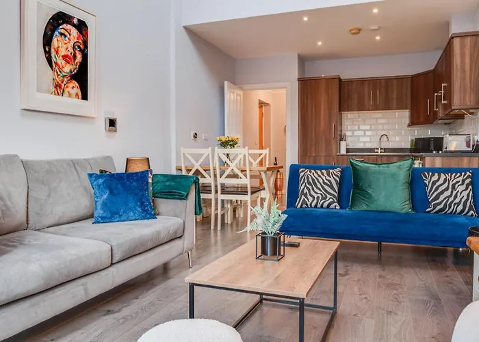 City Centre Top Floor Apartment In Belfast City Centre
